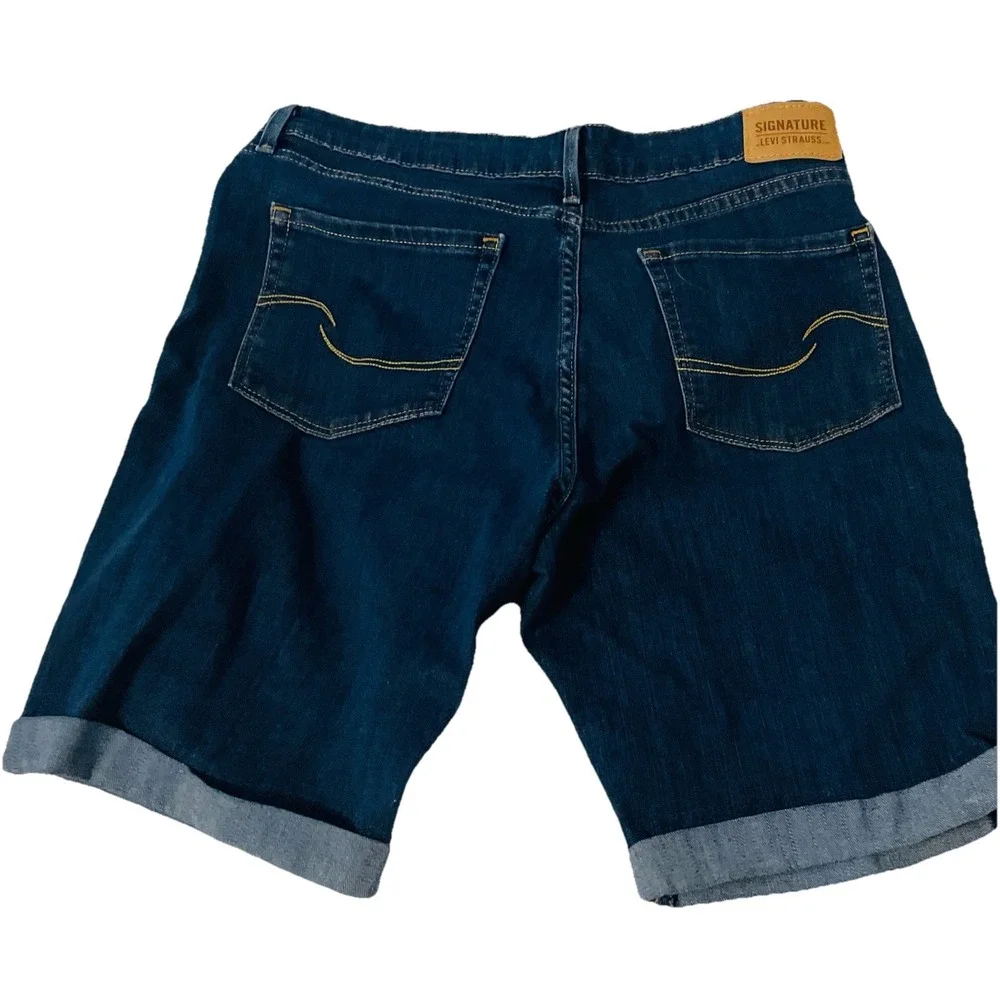 Levi Strauss Womens Dark Wash‎ Denim Cuffed Bermuda Shorts Jorts